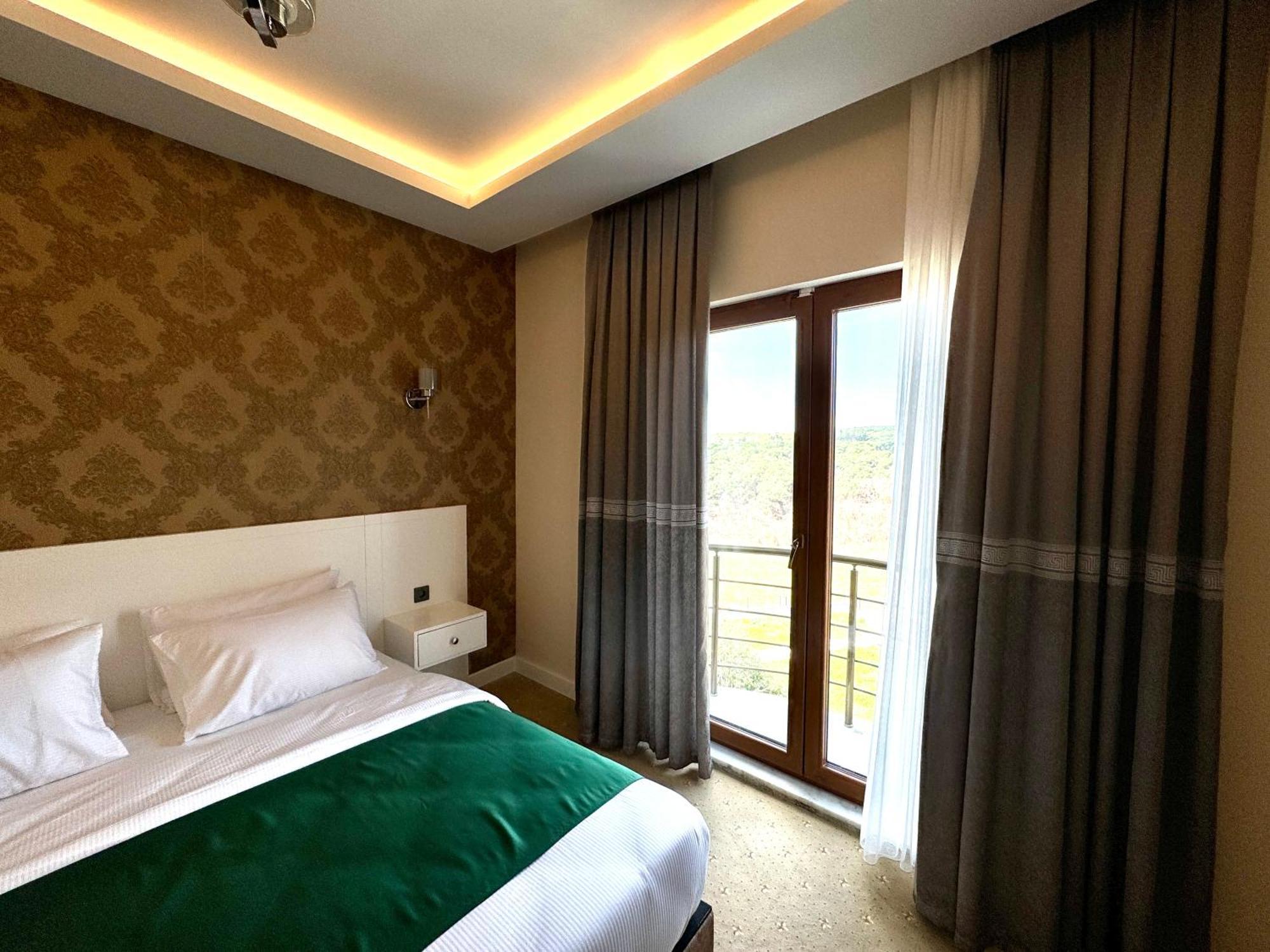 Green Roof Hotel & Spa Durusu Exterior photo
