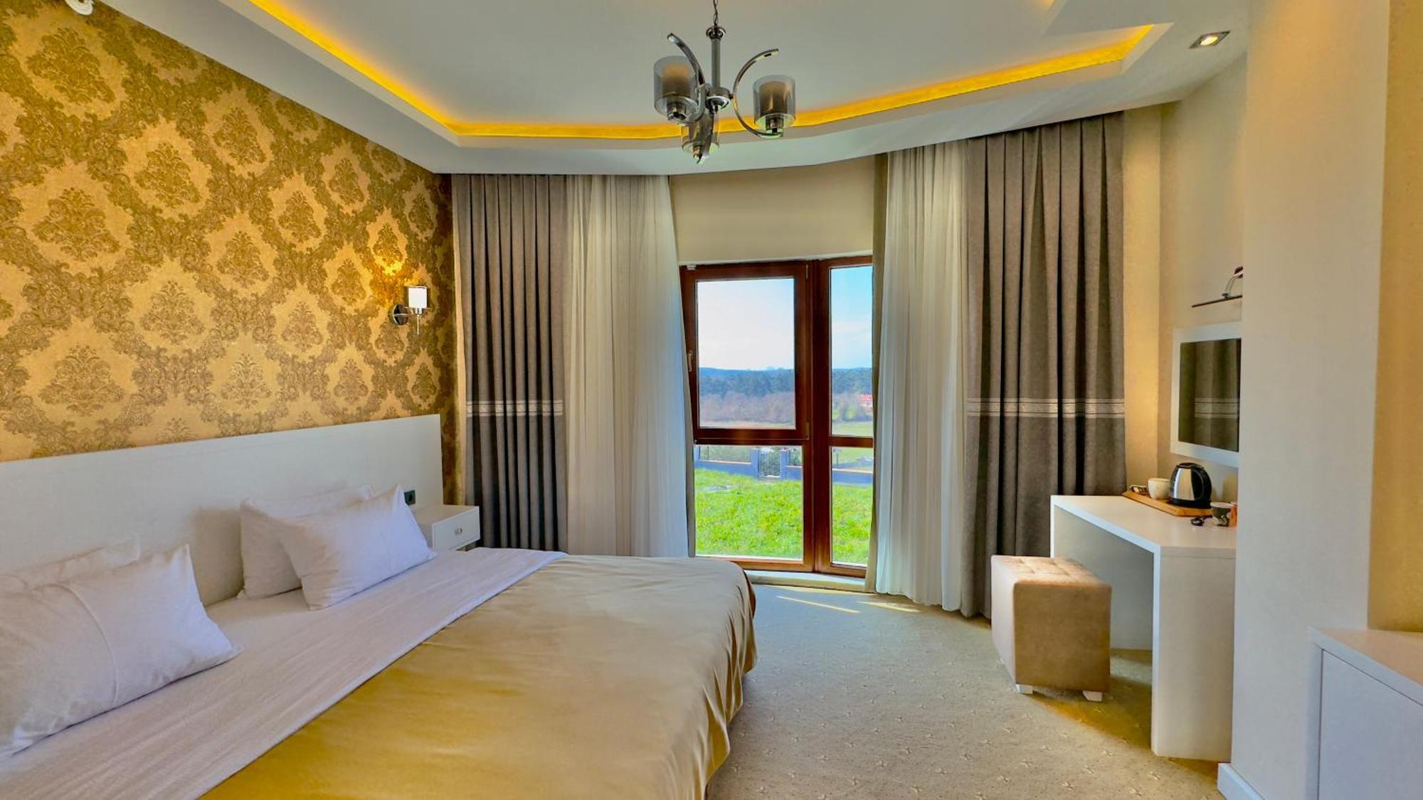 Green Roof Hotel & Spa Durusu Exterior photo