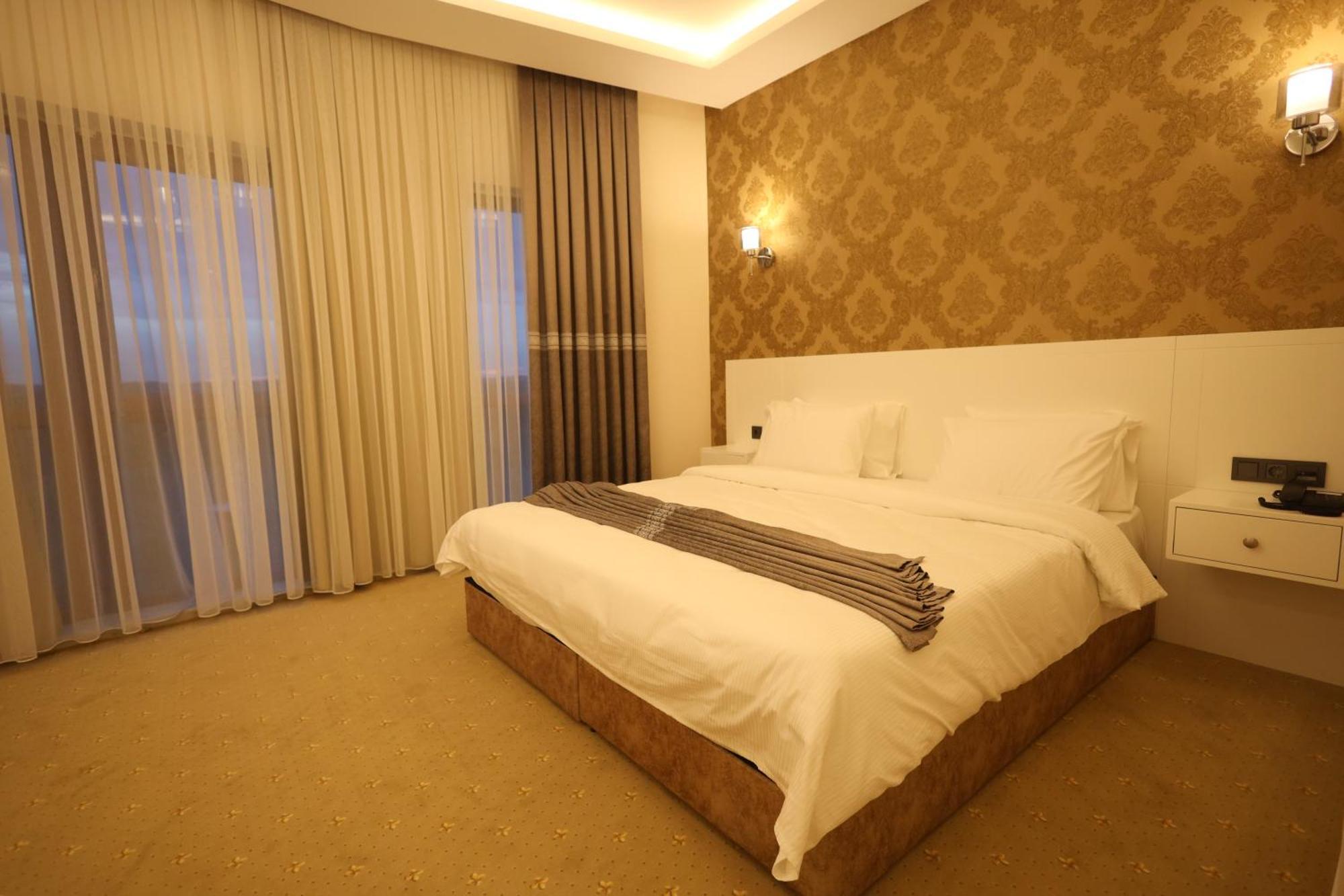 Green Roof Hotel & Spa Durusu Exterior photo